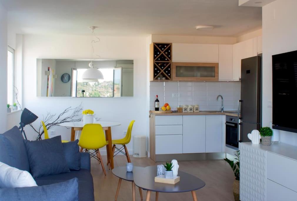 Apartment The View Luxury 2+2 In A Strict Center