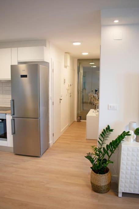 The View Luxury 2+2 In A Strict Center Apartment *