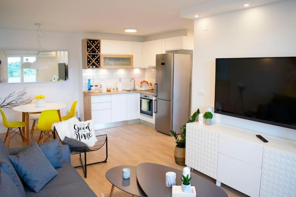 Apartment The View Luxury 2+2 In A Strict Center *