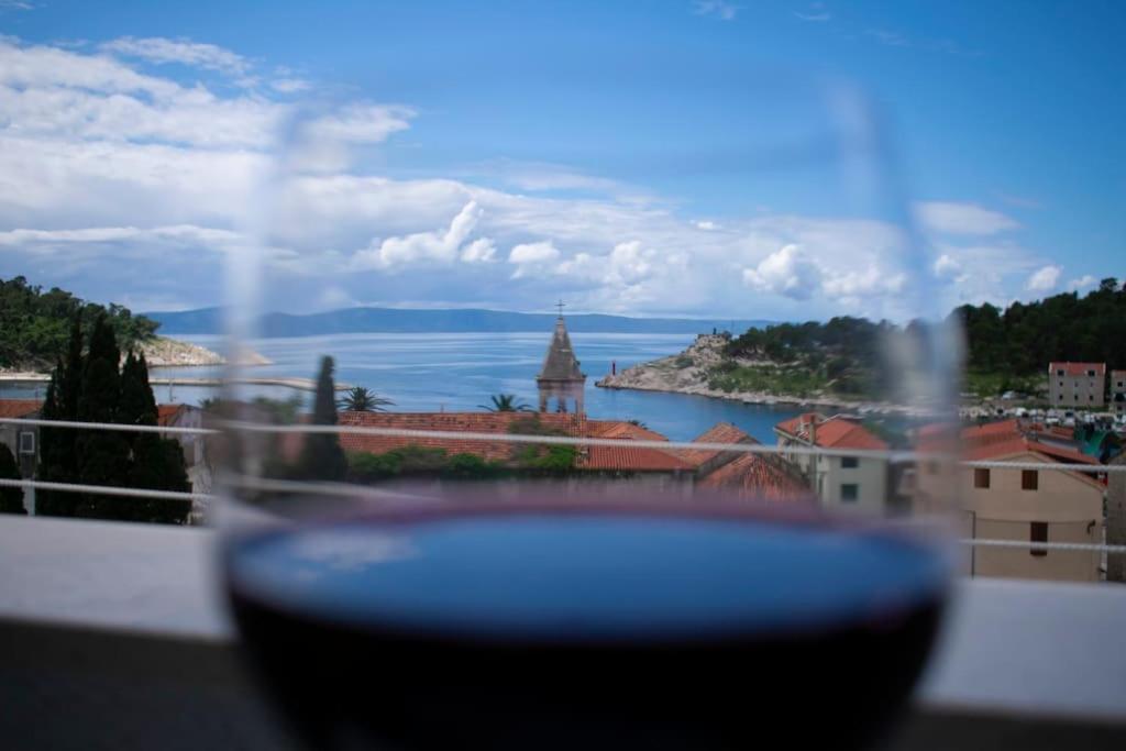 The View Luxury 2+2 In A Strict Center Makarska